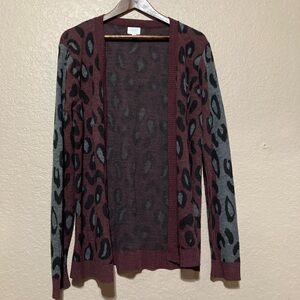 Time and Tru Maroon and Gray Animal Print Cardigan